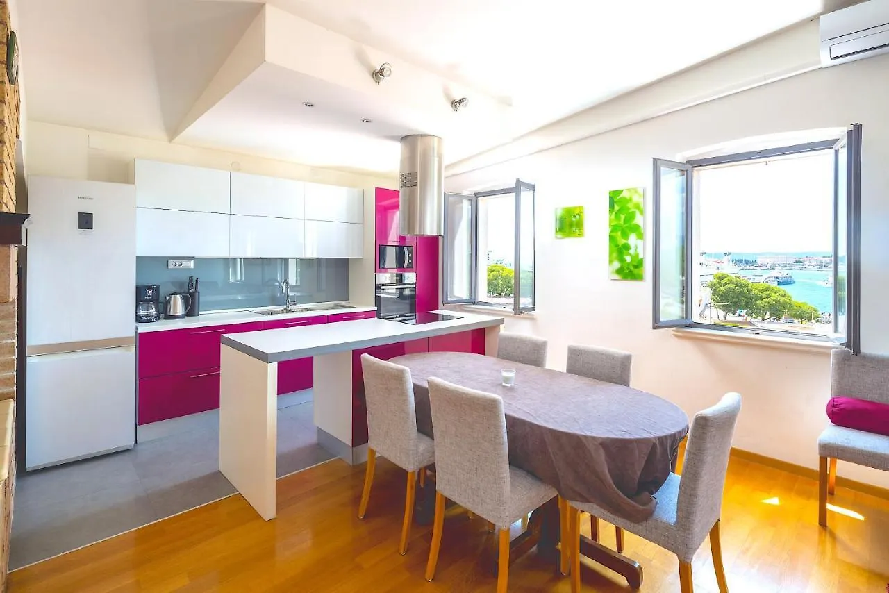 Luxury Apartment Olavia Rooftop Terrace & Seaview Split 0*,