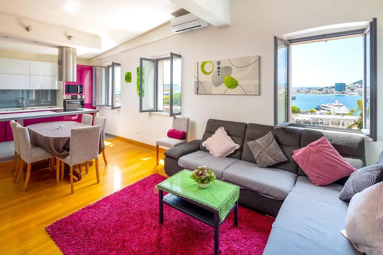 Luxury Apartment Olavia Rooftop Terrace & Seaview Split