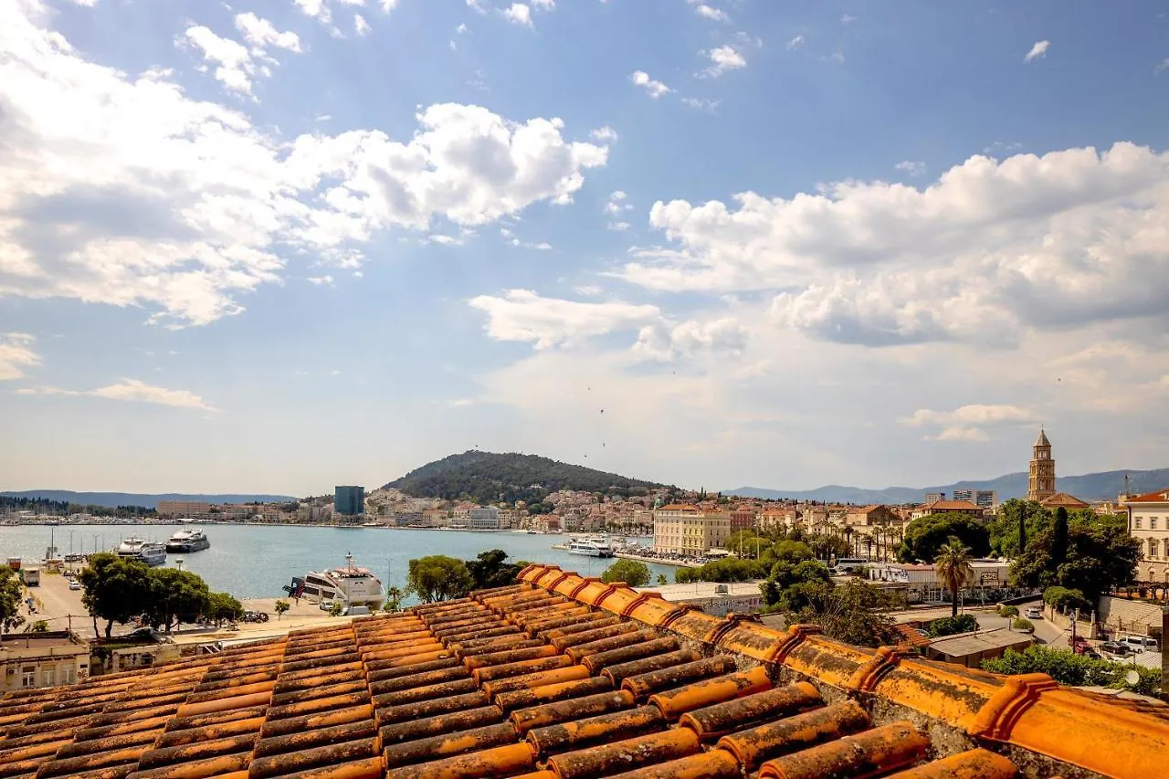 Luxury Apartment Olavia Rooftop Terrace & Seaview Split