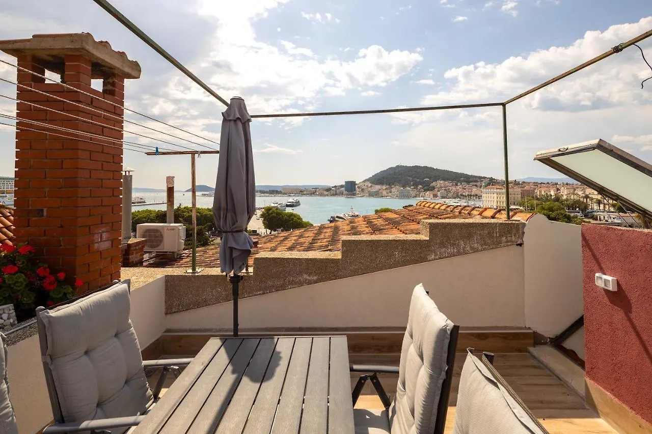 Luxury Apartment Olavia Rooftop Terrace & Seaview Split