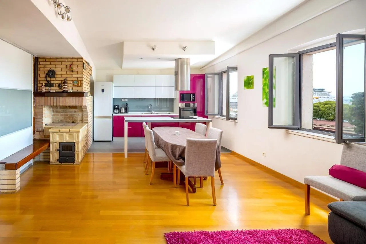 Luxury Apartment Olavia Rooftop Terrace & Seaview 스플리트 0*,  크로아티아